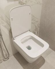 Seramiksan Saturn Rim-Out (Kanalsız) Asma Klozet + Creavit Gömme Rezervuar + Yavaş Kapanır Kapak