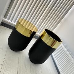 Dekoratif Gold Darbuka Siyah Saksı 70 cm+Sehpa 60 cm (ikili set)