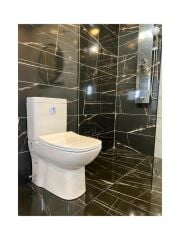 Seramiksan Petite Kanalsız Rim-ex Duvara Sıfır Klozet + Yavaş Kapanır Kapak + VitrA İç Takım Set