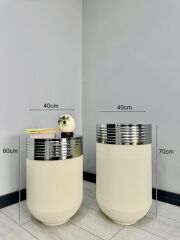 ELEGANT Dekoratif Krom Darbuka Krem Saksı 70cm + Sehpa 60cm İkili Set ELGNTBYZSETKRM