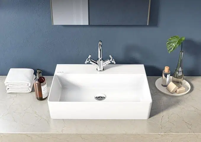 VitrA NUO DİKDÖRTGEN TEZGAH ÜSTÜ LAVABO 60*40 CM ARMATÜR DELİKLİ