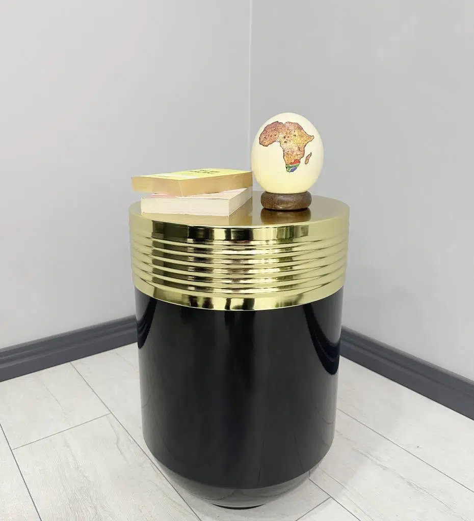 ELEGANT Dekoratif Gold Darbuka Parlak Siyah Sehpa 60cm